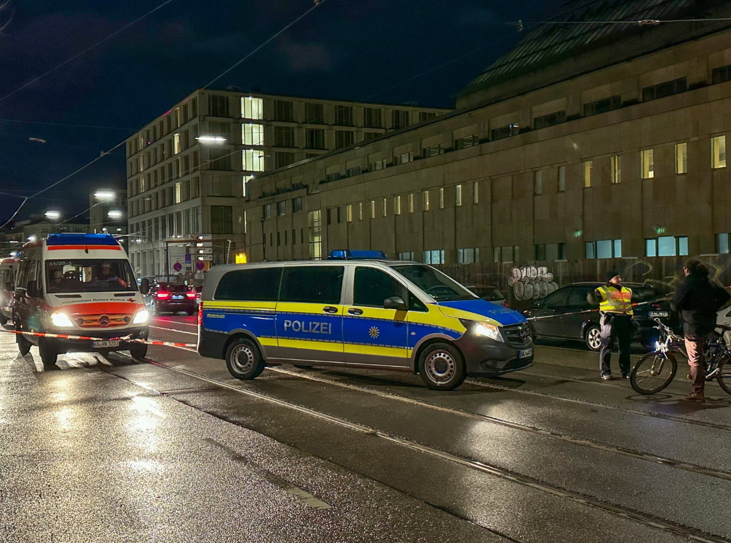 Заложническа криза в Германия завърши благополучно