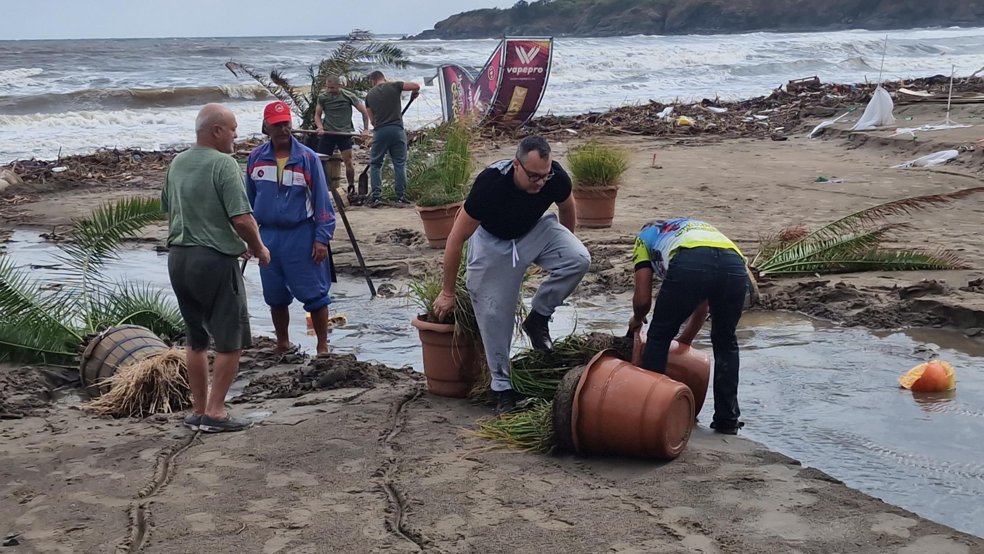 "Нестинарка" отново под вода